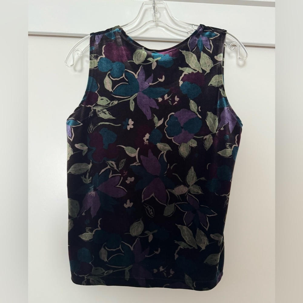 Hillard & Hanson Floral Velvet Tank Top Size M - Picture 2 of 7
